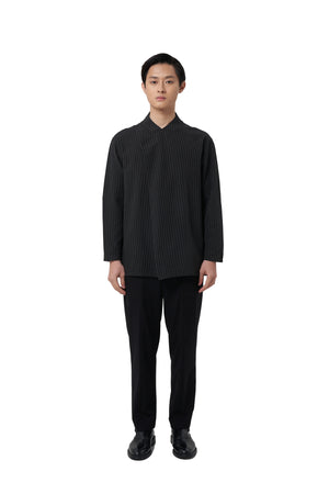BLACK STRIPED SHIRT WITH PLEATS OPENING