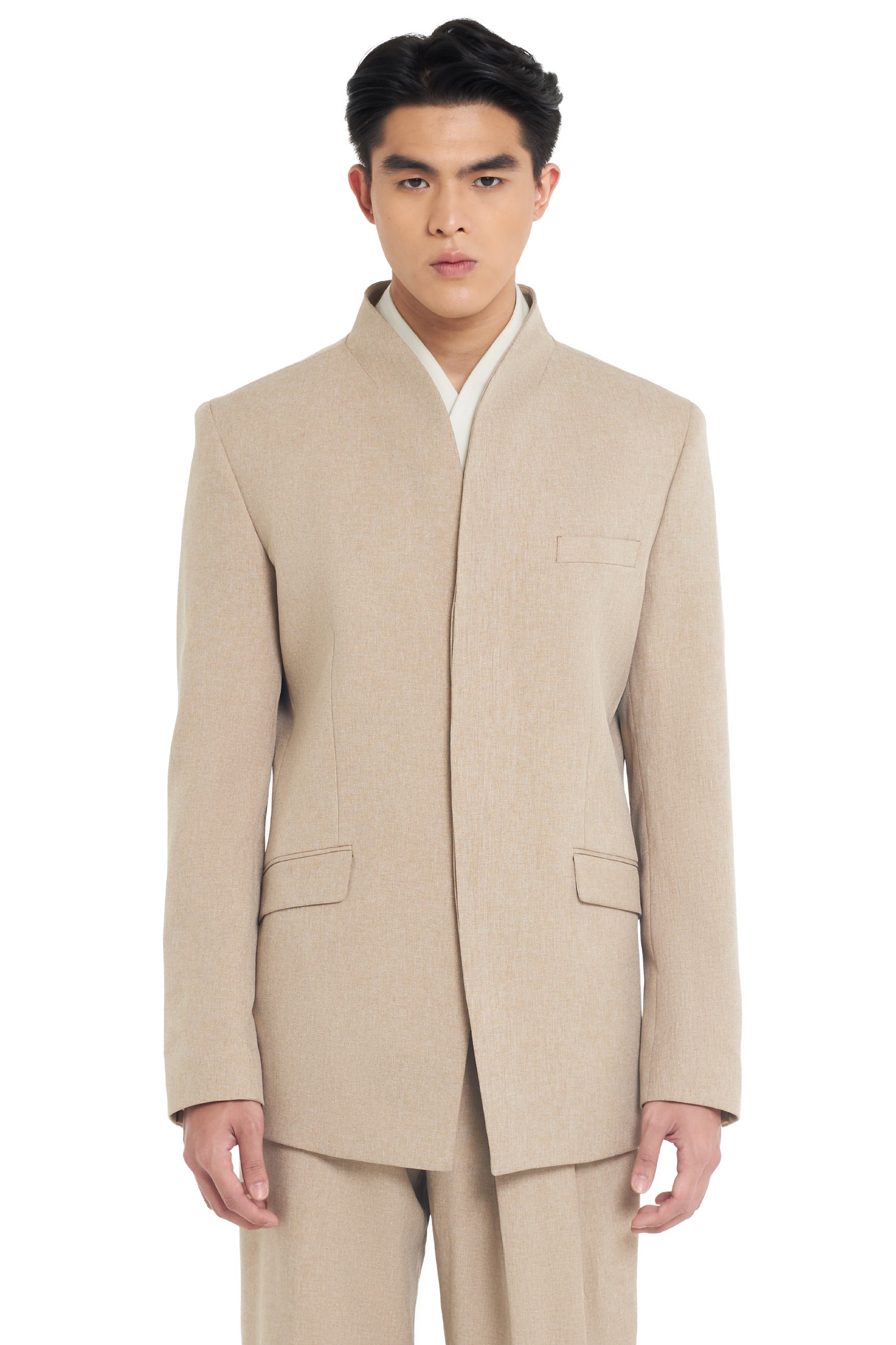 BEIGE COLLARLESS BLAZER