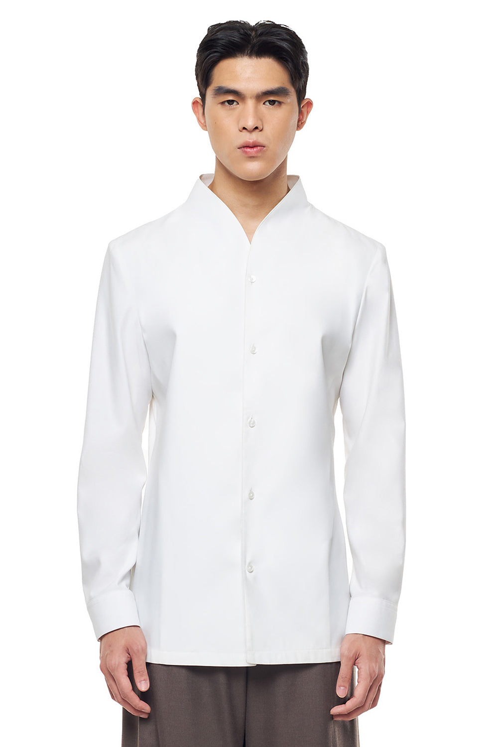 WHITE COLLARLESS LONG-SLEEVE SHIRT WITH VISIBLE BUTTONS – SLIM FIT