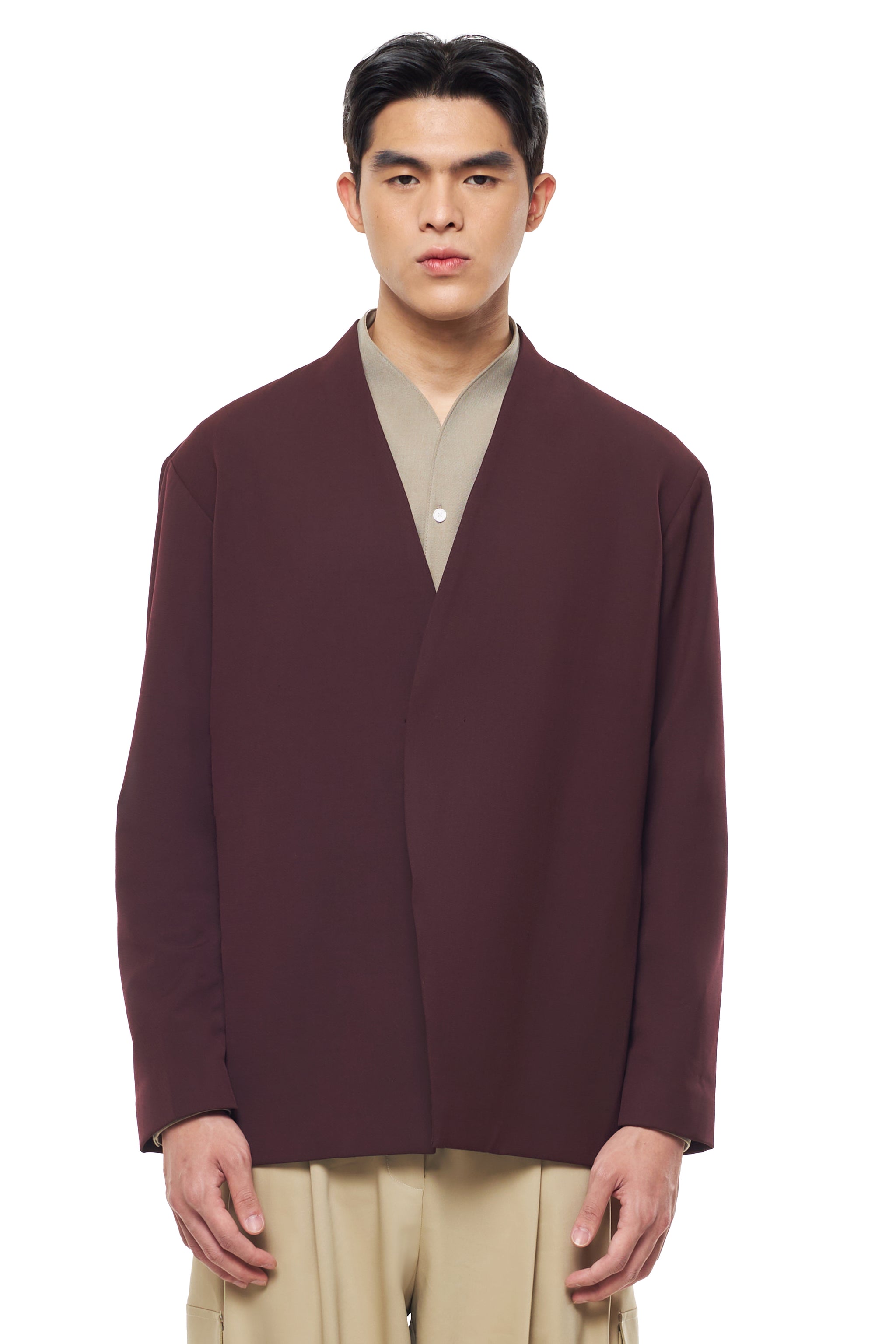 BURGUNDY COLLARLESS OUTER