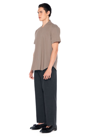 ETOUPE COLLARLESS PART 5 SHORTSLEEVES