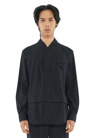 BLACK COLLARLESS SHIRT WITH PLEATS AND POCKET