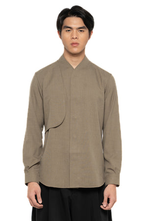 ETOUPE COLLARLESS SHIRT WITH CURVED LAYERED