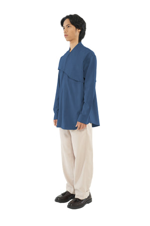 BLUE COLLARLESS SHIRT WITH CURVED LAYER