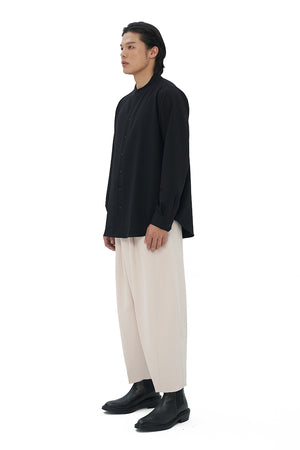 BLACK COLLARLESS LONG SLEEVES SHIRT PART 1 WITH VISIBLE BUTTONS