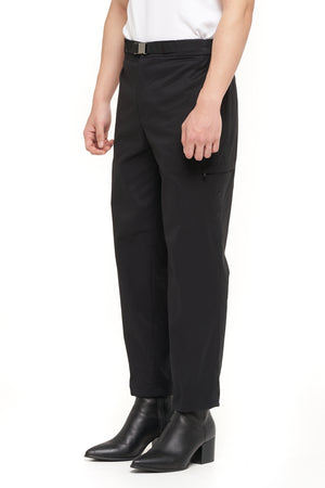 BLACK EASY PANTS WITH BELT