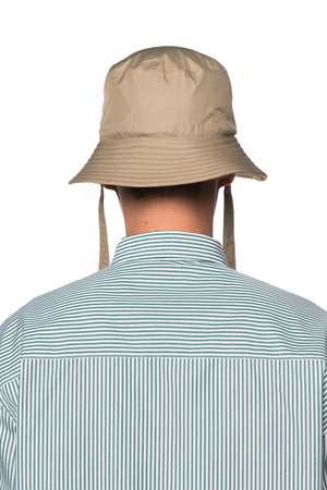 BEIGE BUCKET HAT